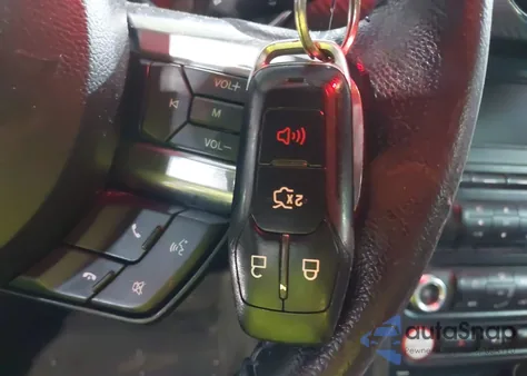 2016 Ford Mustang V6 z USA, uszkodzony, nr VIN 1FA6P8AM4G5277789